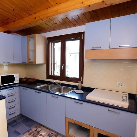 Kaary Venere Apartamento *